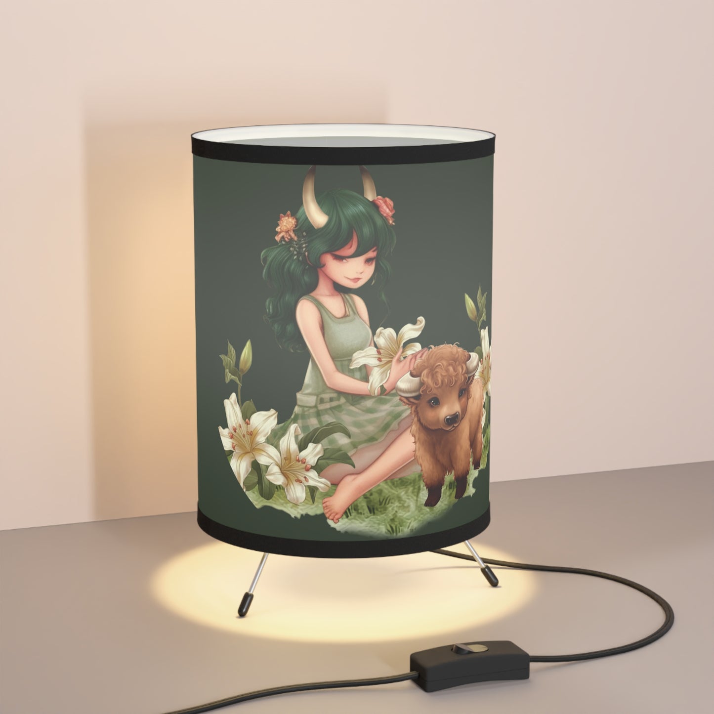 Taurus Vintage Illustration Tripod Lamp with Printed Shade, US\CA plug
